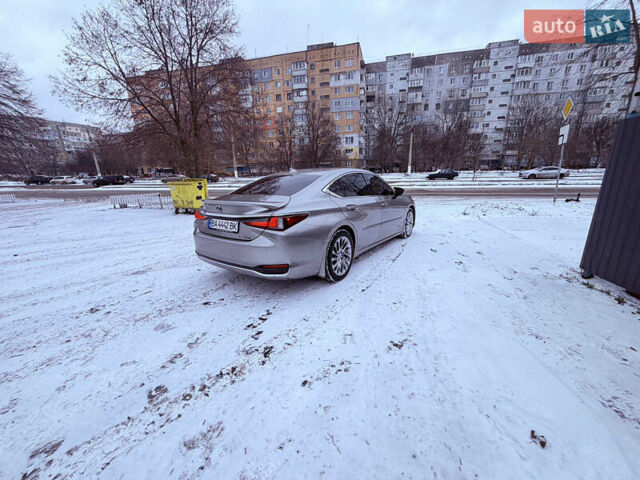 Серый Лексус ЕС, объемом двигателя 2.49 л и пробегом 98 тыс. км за 35500 $, фото 9 на Automoto.ua