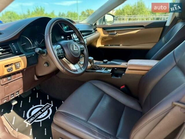 Лексус ЕС 2018 в Киеве на Automoto.ua Серый Лексус ЕС, объемом двигателя 2.49 л и пробегом 185 тыс. км за 24999 $, фото 80 на Automoto.ua