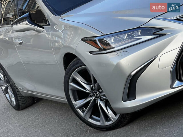 Сірий Лексус ЕС, об'ємом двигуна 2.49 л та пробігом 85 тис. км за 39500 $, фото 56 на Automoto.ua
