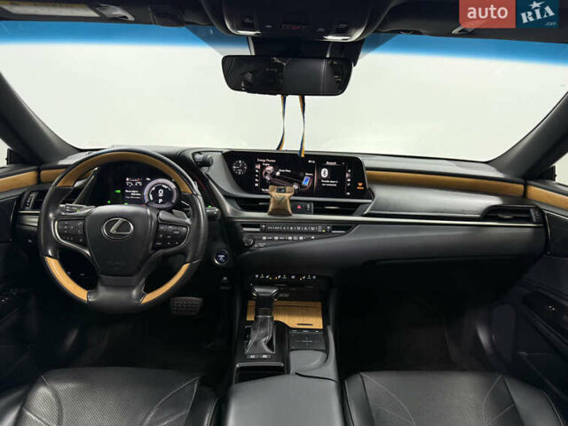 Лексус ЕС 2019 в Одессе на Automoto.ua Серый Лексус ЕС, объемом двигателя 2.49 л и пробегом 72 тыс. км за 33000 $, фото 31 на Automoto.ua