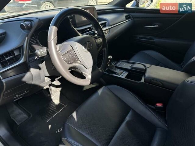Серый Лексус ЕС, объемом двигателя 2.49 л и пробегом 69 тыс. км за 29200 $, фото 6 на Automoto.ua