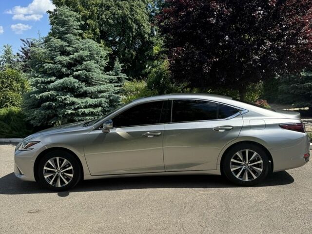 Сірий Лексус ЕС, об'ємом двигуна 2.5 л та пробігом 85 тис. км за 33000 $, фото 2 на Automoto.ua