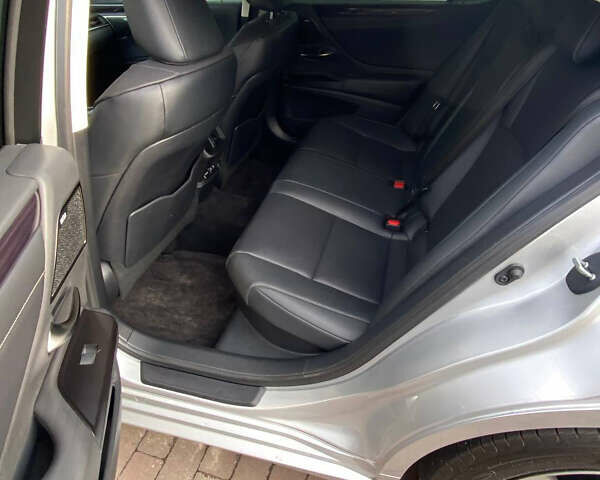 Серый Лексус ЕС, объемом двигателя 2.49 л и пробегом 98 тыс. км за 41000 $, фото 6 на Automoto.ua