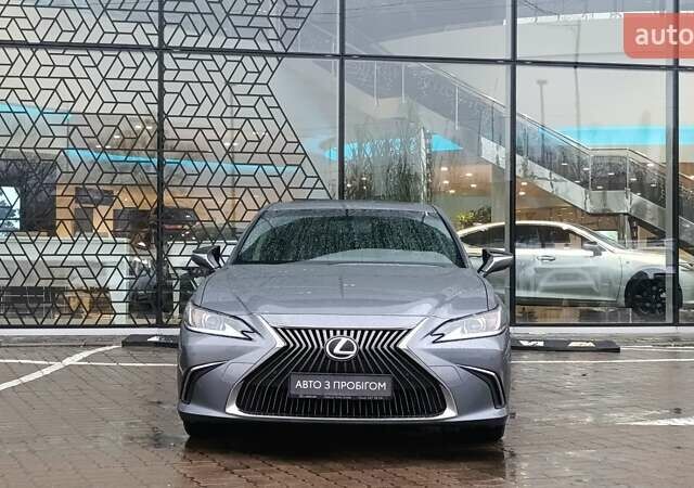 Серый Лексус ЕС, объемом двигателя 2.49 л и пробегом 130 тыс. км за 33374 $, фото 4 на Automoto.ua