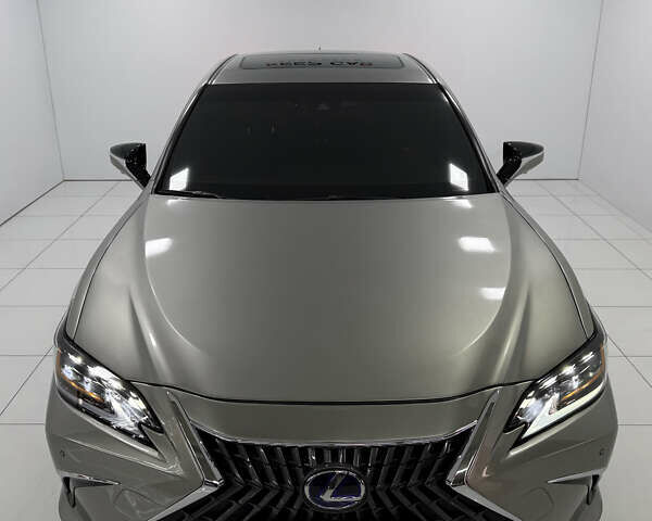 Лексус ЕС 2019 в Одессе на Automoto.ua Серый Лексус ЕС, объемом двигателя 2.49 л и пробегом 72 тыс. км за 33000 $, фото 4 на Automoto.ua