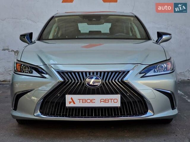 Лексус ЕС 2019 в Одессе на Automoto.ua Серый Лексус ЕС, объемом двигателя 2.49 л и пробегом 39 тыс. км за 39990 $, фото 2 на Automoto.ua