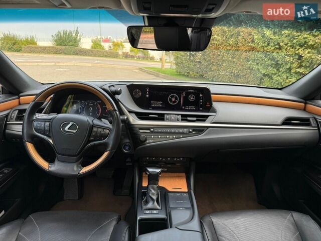Сірий Лексус ЕС, об'ємом двигуна 2.49 л та пробігом 114 тис. км за 34999 $, фото 61 на Automoto.ua