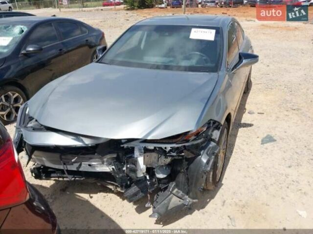 Серый Лексус ЕС, объемом двигателя 2.49 л и пробегом 43 тыс. км за 29000 $, фото 5 на Automoto.ua