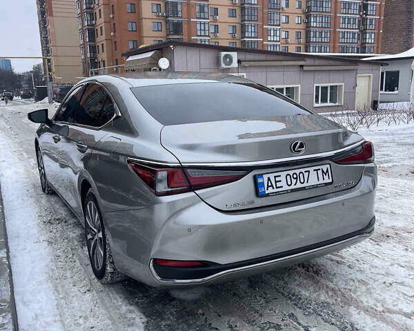 Сірий Лексус ЕС, об'ємом двигуна 2.49 л та пробігом 67 тис. км за 31500 $, фото 7 на Automoto.ua