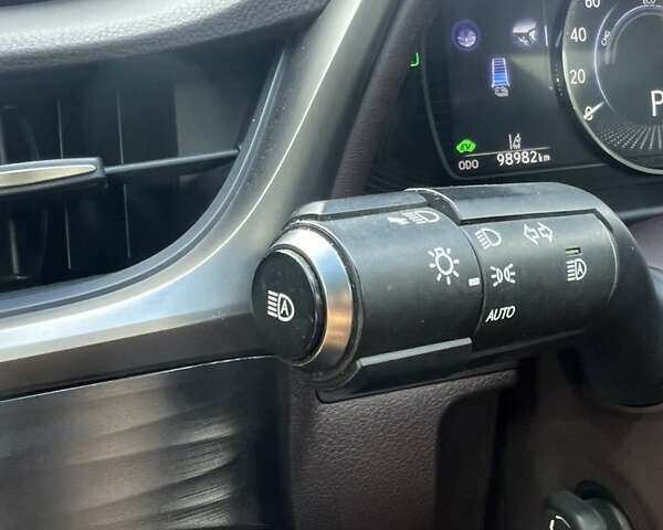 Лексус ЕС 2019 у Дніпро (Дніпропетровську) на Automoto.ua Сірий Лексус ЕС, об'ємом двигуна 2.49 л та пробігом 99 тис. км за 37200 $, фото 34 на Automoto.ua