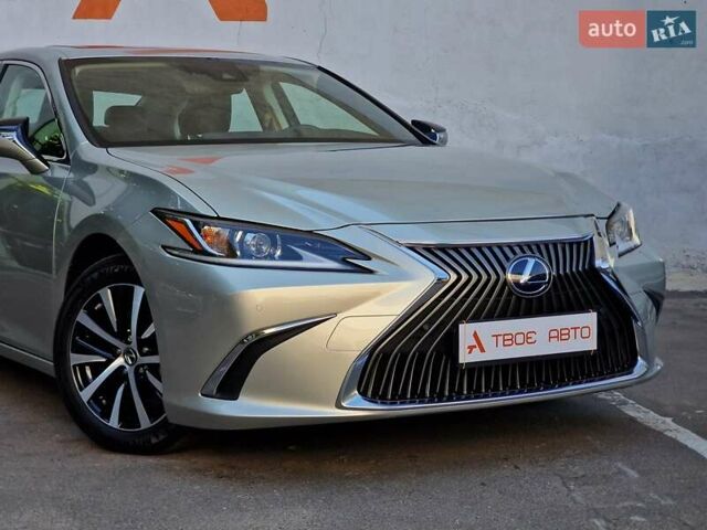 Лексус ЕС 2019 в Одессе на Automoto.ua Серый Лексус ЕС, объемом двигателя 2.49 л и пробегом 39 тыс. км за 39990 $, фото 18 на Automoto.ua