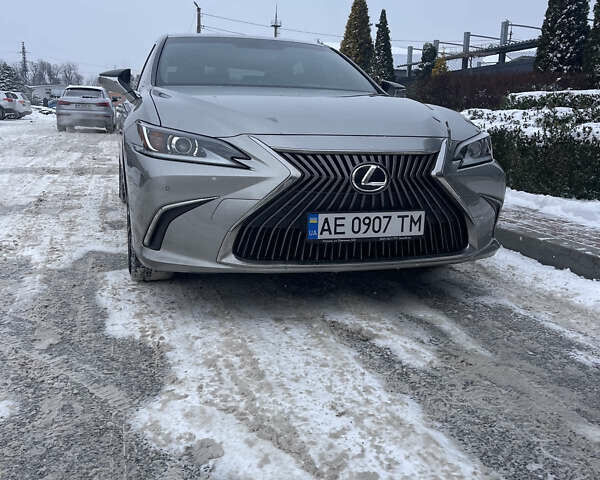 Сірий Лексус ЕС, об'ємом двигуна 2.49 л та пробігом 67 тис. км за 31500 $, фото 2 на Automoto.ua