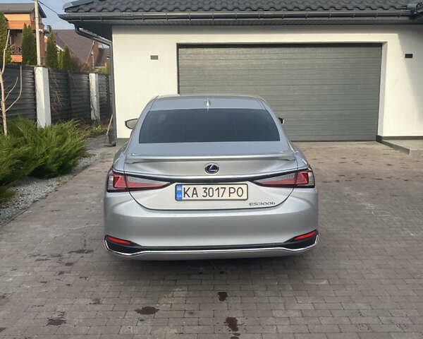 Серый Лексус ЕС, объемом двигателя 2.49 л и пробегом 98 тыс. км за 41000 $, фото 1 на Automoto.ua