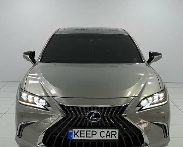 Лексус ЕС 2019 в Одессе на Automoto.ua Серый Лексус ЕС, объемом двигателя 2.49 л и пробегом 72 тыс. км за 33000 $, фото 3 на Automoto.ua