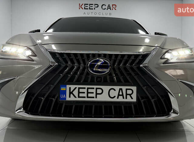 Лексус ЕС 2019 в Одессе на Automoto.ua Серый Лексус ЕС, объемом двигателя 2.49 л и пробегом 72 тыс. км за 33000 $, фото 5 на Automoto.ua