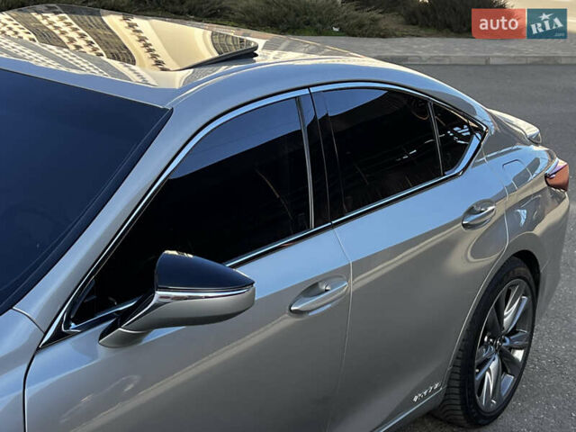 Сірий Лексус ЕС, об'ємом двигуна 2.49 л та пробігом 85 тис. км за 39500 $, фото 46 на Automoto.ua