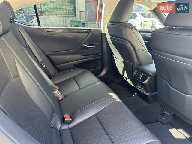 Серый Лексус ЕС, объемом двигателя 2.49 л и пробегом 69 тыс. км за 29200 $, фото 8 на Automoto.ua