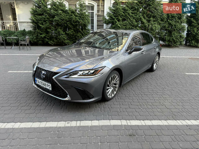 Лексус ЕС 2019 в Киеве на Automoto.ua Серый Лексус ЕС, объемом двигателя 2.49 л и пробегом 120 тыс. км за 35200 $, фото 3 на Automoto.ua