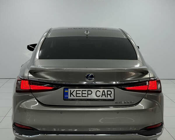 Лексус ЕС 2019 в Одессе на Automoto.ua Серый Лексус ЕС, объемом двигателя 2.49 л и пробегом 72 тыс. км за 33000 $, фото 13 на Automoto.ua