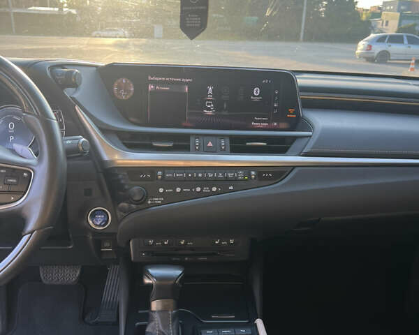 Сірий Лексус ЕС, об'ємом двигуна 2.49 л та пробігом 65 тис. км за 34000 $, фото 7 на Automoto.ua