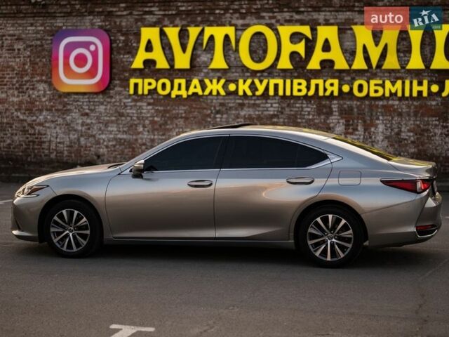 Сірий Лексус ЕС, об'ємом двигуна 2.49 л та пробігом 69 тис. км за 30999 $, фото 3 на Automoto.ua