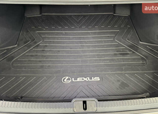 Лексус ЕС 2019 в Одессе на Automoto.ua Серый Лексус ЕС, объемом двигателя 2.49 л и пробегом 72 тыс. км за 33000 $, фото 38 на Automoto.ua