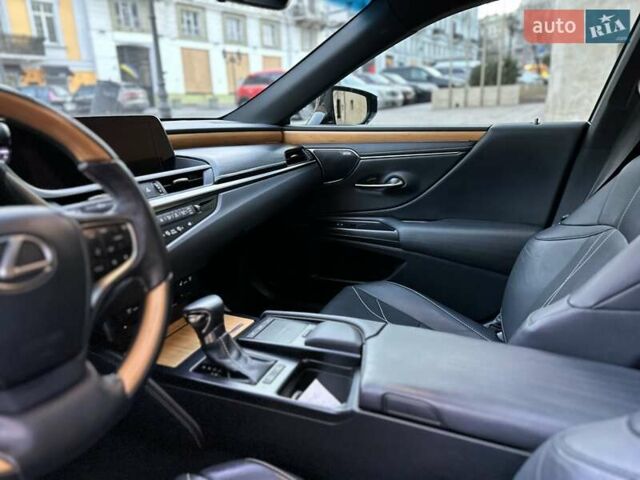 Серый Лексус ЕС, объемом двигателя 2.49 л и пробегом 72 тыс. км за 34000 $, фото 21 на Automoto.ua