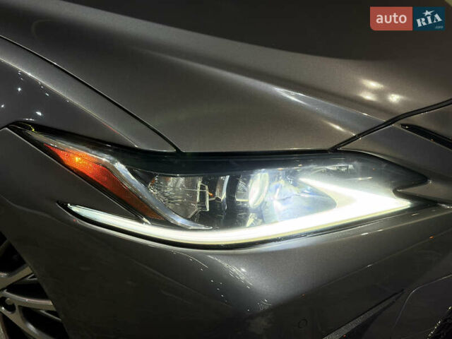 Серый Лексус ЕС, объемом двигателя 2.49 л и пробегом 118 тыс. км за 34000 $, фото 10 на Automoto.ua