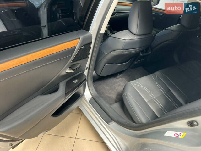 Серый Лексус ЕС, объемом двигателя 2.49 л и пробегом 103 тыс. км за 36999 $, фото 13 на Automoto.ua