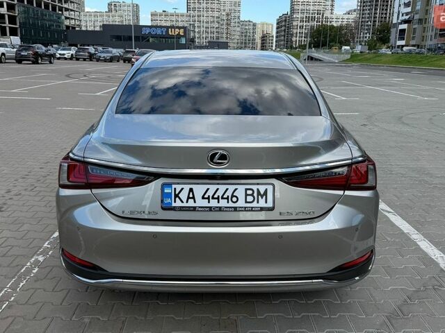 Сірий Лексус ЕС, об'ємом двигуна 2.49 л та пробігом 98 тис. км за 32000 $, фото 4 на Automoto.ua