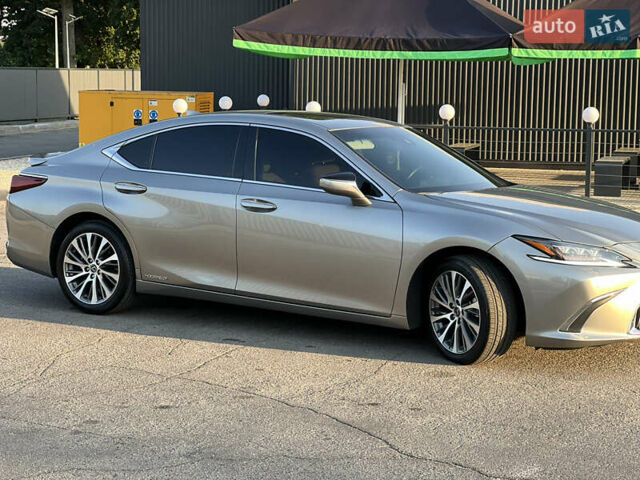 Сірий Лексус ЕС, об'ємом двигуна 2.49 л та пробігом 65 тис. км за 34000 $, фото 14 на Automoto.ua