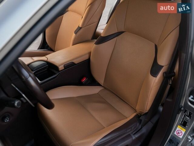 Сірий Лексус ЕС, об'ємом двигуна 2.49 л та пробігом 69 тис. км за 30999 $, фото 22 на Automoto.ua