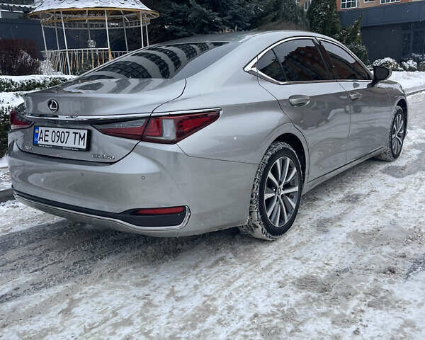 Сірий Лексус ЕС, об'ємом двигуна 2.49 л та пробігом 67 тис. км за 31500 $, фото 1 на Automoto.ua