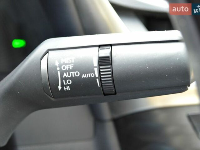 Сірий Лексус ЕС, об'ємом двигуна 2.49 л та пробігом 86 тис. км за 35700 $, фото 26 на Automoto.ua