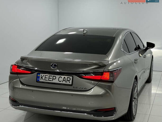 Лексус ЕС 2019 в Одессе на Automoto.ua Серый Лексус ЕС, объемом двигателя 2.49 л и пробегом 72 тыс. км за 33000 $, фото 19 на Automoto.ua