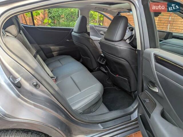 Серый Лексус ЕС, объемом двигателя 2.5 л и пробегом 38 тыс. км за 28777 $, фото 36 на Automoto.ua