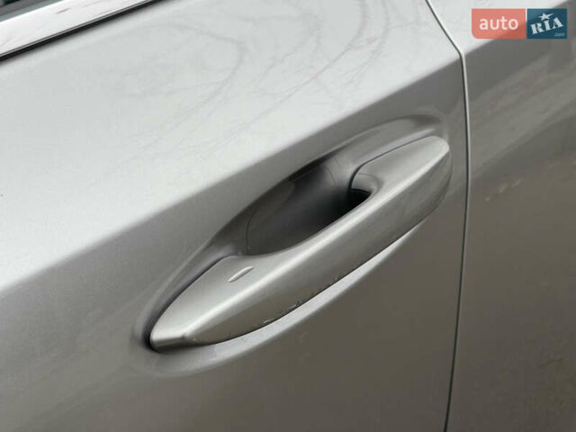 Серый Лексус ЕС, объемом двигателя 2.49 л и пробегом 128 тыс. км за 33500 $, фото 5 на Automoto.ua