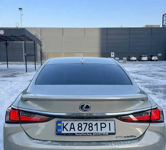 Сірий Лексус ЕС, об'ємом двигуна 2.49 л та пробігом 54 тис. км за 34500 $, фото 3 на Automoto.ua