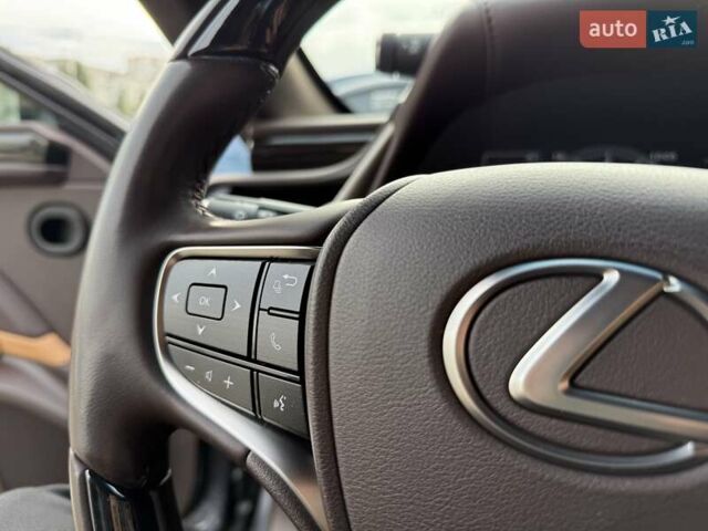 Серый Лексус ЕС, объемом двигателя 3.46 л и пробегом 68 тыс. км за 34990 $, фото 33 на Automoto.ua