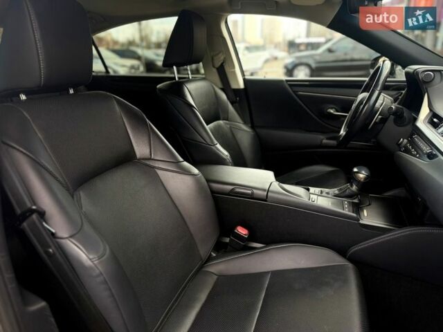 Сірий Лексус ЕС, об'ємом двигуна 2.49 л та пробігом 128 тис. км за 30950 $, фото 38 на Automoto.ua