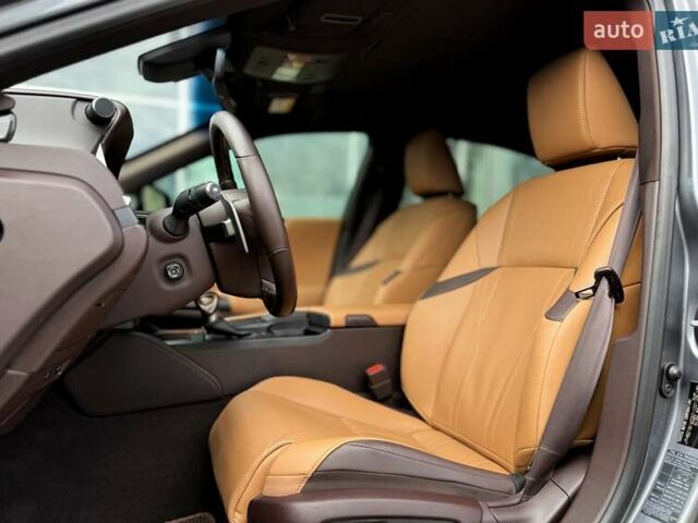 Серый Лексус ЕС, объемом двигателя 3.46 л и пробегом 68 тыс. км за 34990 $, фото 23 на Automoto.ua