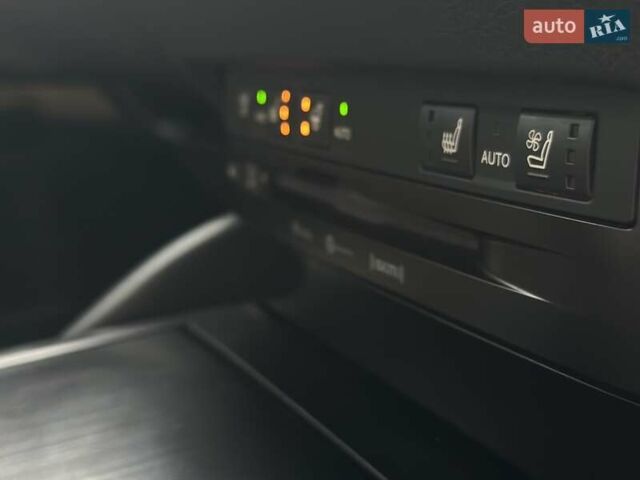 Серый Лексус ЕС, объемом двигателя 2.49 л и пробегом 51 тыс. км за 34900 $, фото 49 на Automoto.ua