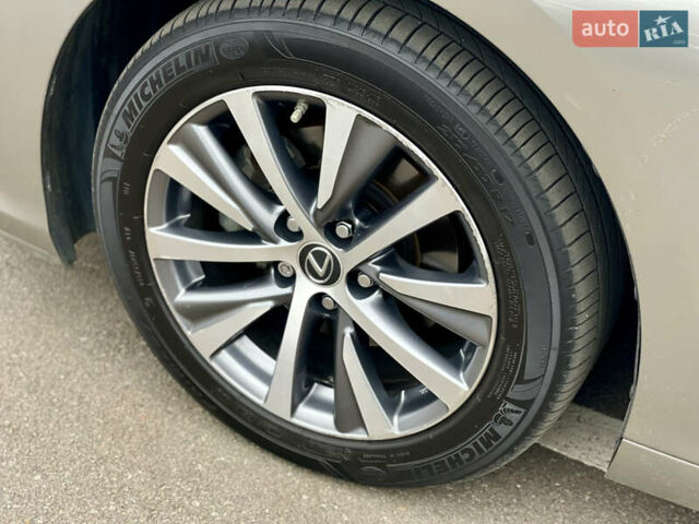 Серый Лексус ЕС, объемом двигателя 2.49 л и пробегом 128 тыс. км за 33500 $, фото 56 на Automoto.ua