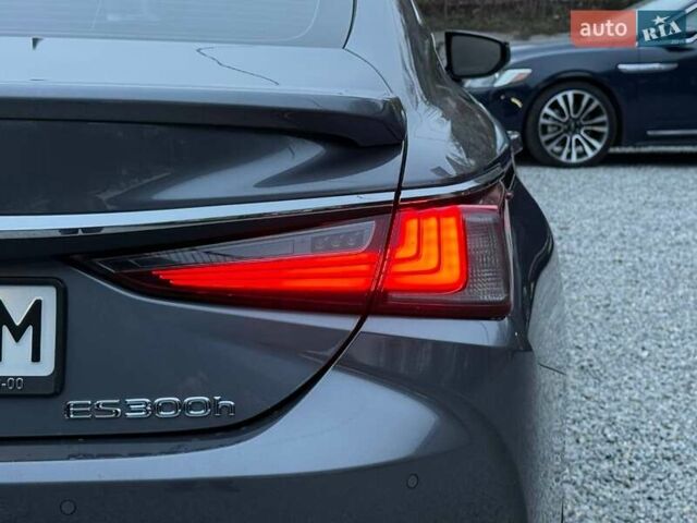 Сірий Лексус ЕС, об'ємом двигуна 2.49 л та пробігом 75 тис. км за 36500 $, фото 8 на Automoto.ua