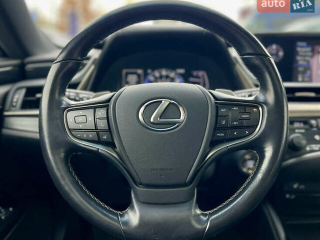 Серый Лексус ЕС, объемом двигателя 2.49 л и пробегом 128 тыс. км за 33500 $, фото 41 на Automoto.ua