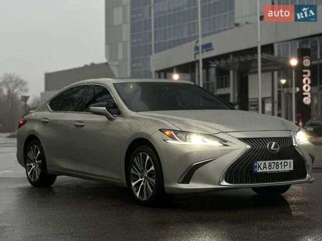 Серый Лексус ЕС, объемом двигателя 2.49 л и пробегом 51 тыс. км за 34900 $, фото 30 на Automoto.ua