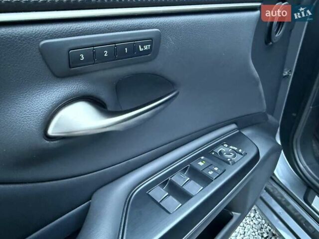 Серый Лексус ЕС, объемом двигателя 2.49 л и пробегом 75 тыс. км за 36500 $, фото 16 на Automoto.ua