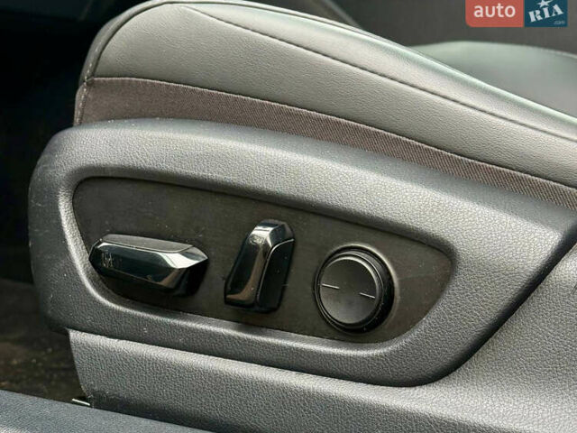 Сірий Лексус ЕС, об'ємом двигуна 2.5 л та пробігом 40 тис. км за 26900 $, фото 19 на Automoto.ua