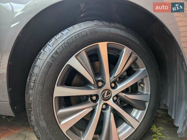 Серый Лексус ЕС, объемом двигателя 2.5 л и пробегом 38 тыс. км за 28777 $, фото 15 на Automoto.ua