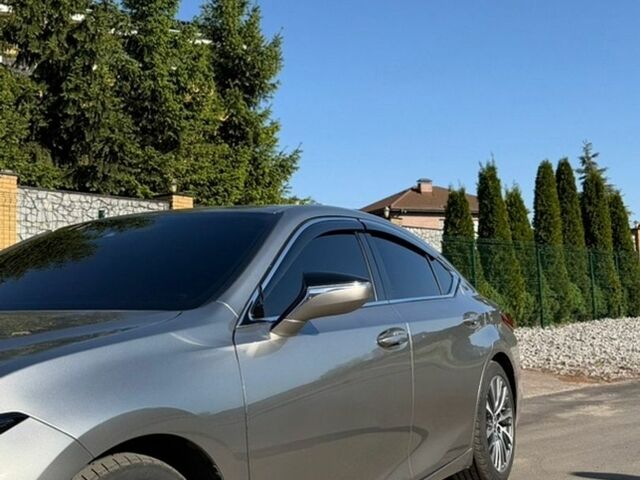 Сірий Лексус ЕС, об'ємом двигуна 2.49 л та пробігом 80 тис. км за 36500 $, фото 19 на Automoto.ua